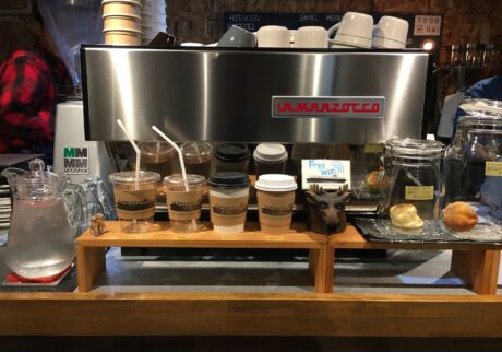 埼玉・大宮のコーヒーショップ『ALL THAT COFFEEWORKS』で、心温まる時間を。写真と文:石井ブレンド (お笑い芸人、『GOODFEELING COFFEE』オーナー) #3 埼玉・大宮のコーヒーショップ『ALL THAT COFFEEWORKS』で、心温まる時間を。写真と文:石井ブレンド (お笑い芸人、『GOODFEELING COFFEE』オーナー) #3