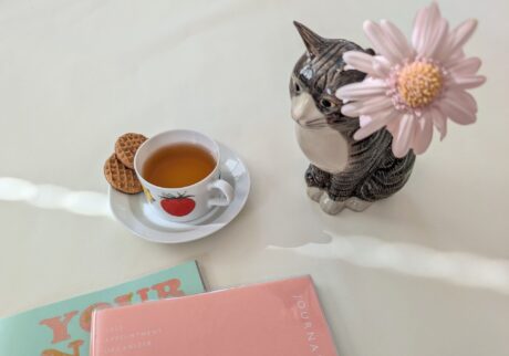 お茶を淹れて、手帳を書いて。写真と文:柳沢小実 (エッセイスト) #3 お茶を淹れて、手帳を書いて。写真と文:柳沢小実 (エッセイスト) #3