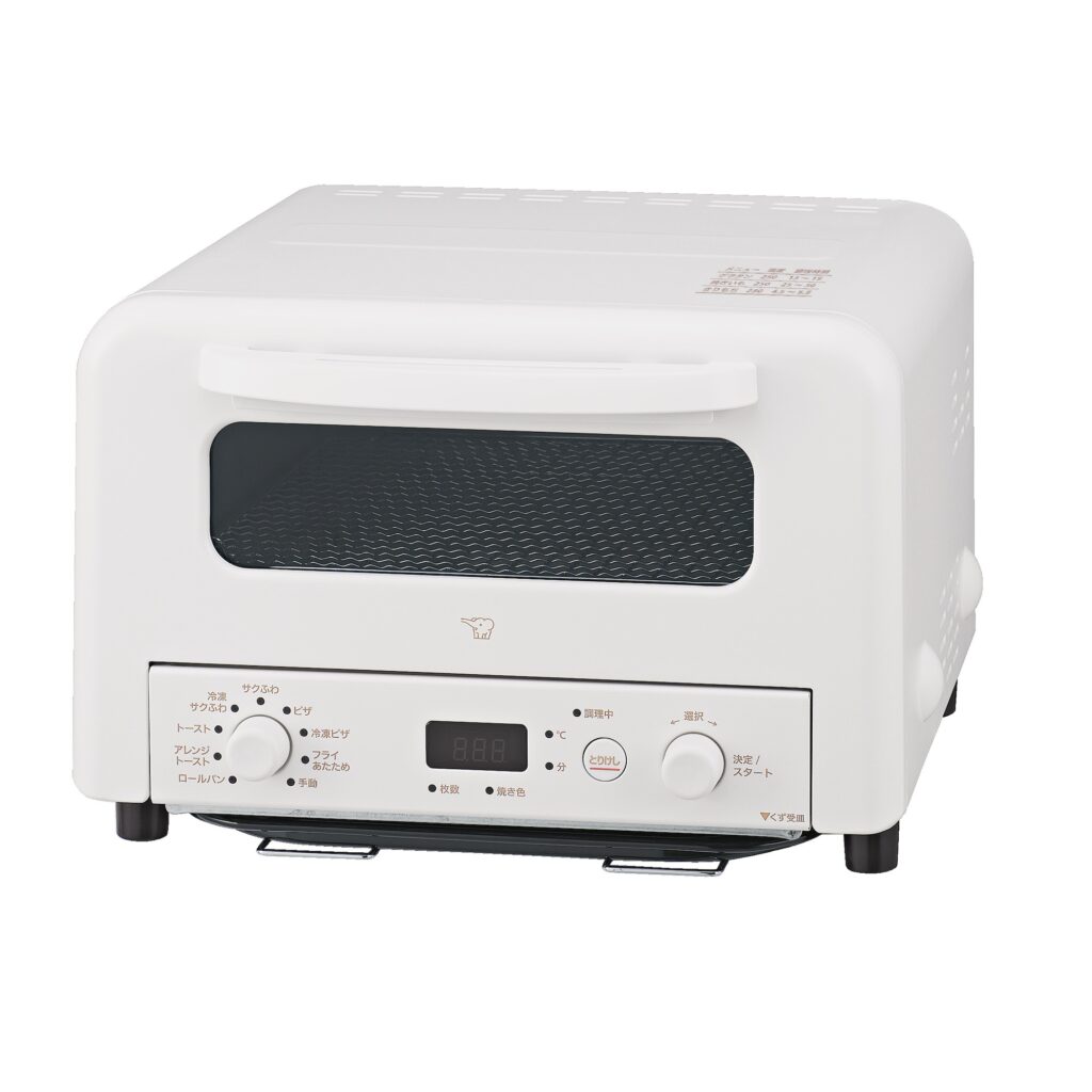 【会員限定プレゼント】最新号「部屋を心地よく、整える」。〈象印〉のオーブントースター (EQ-HM30、ホワイト) を1名に。 | 色は写真のホワイトのほか、ブラックの2色展開。