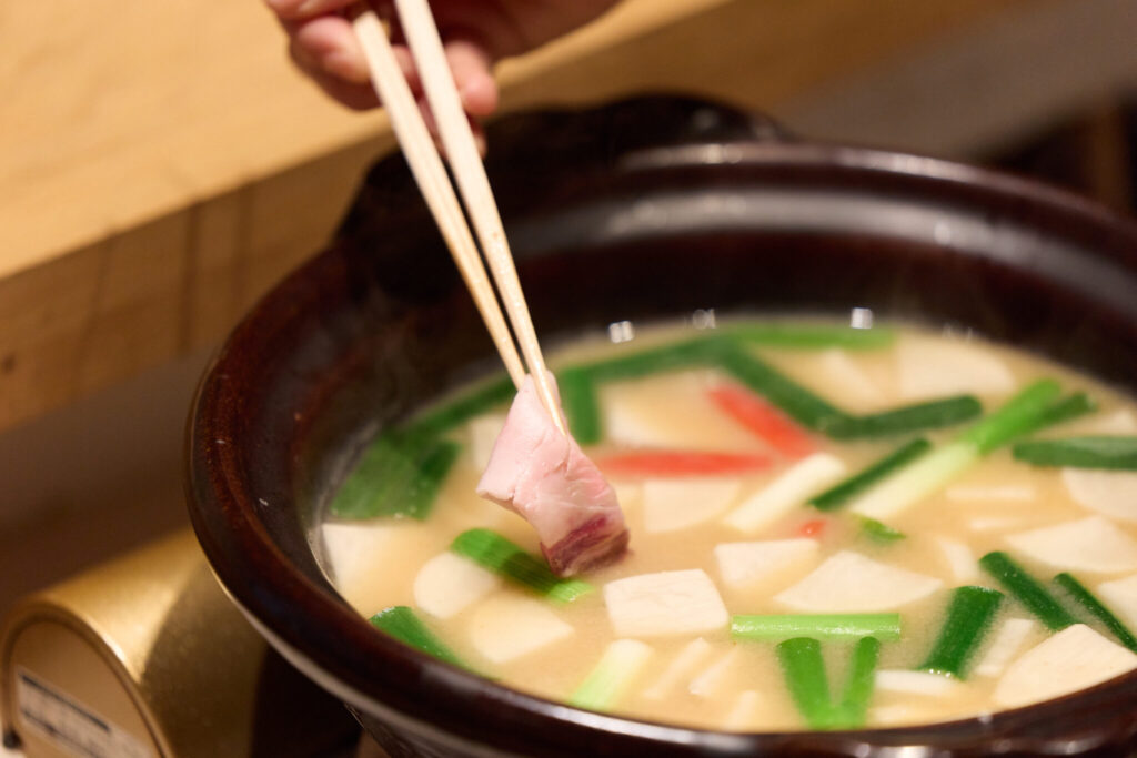 私の大好きな「猪みそ鍋」。写真文：原田アンナベル聖子 (『KOMB』シェフ＆オーナー) #4