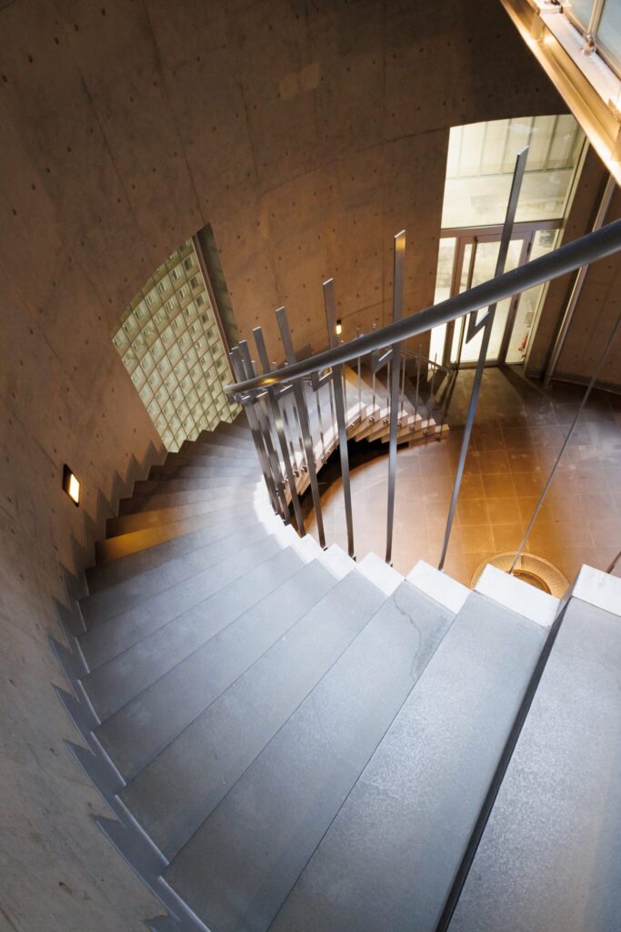 理想の物件を求めて、東京・神保町へ。SNSの対話から生まれた、ミニシアターの輪。写真と文：稲田良子 (ミニシアター『シネマリス』支配人) #2