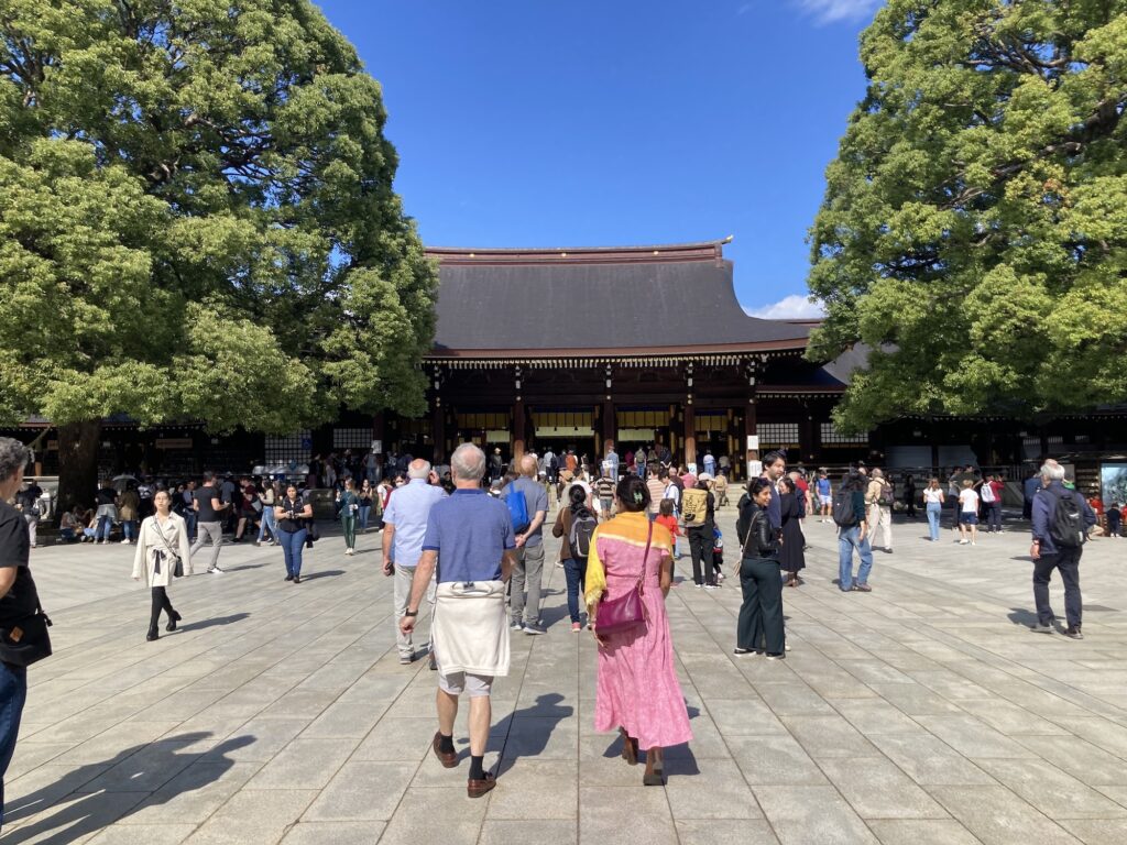 2023年10月、明治神宮内苑の外拝殿。