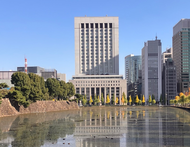 東京・丸の内で見つけた、古代ギリシャの断片。写真と文：長谷川 香 (建築史家) #2 | 第一生命館。