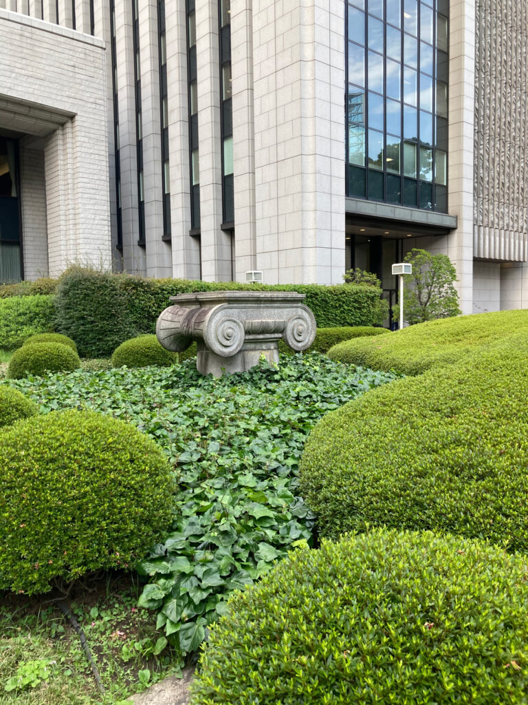 東京・丸の内で見つけた、古代ギリシャの断片。写真と文：長谷川 香 (建築史家) #2