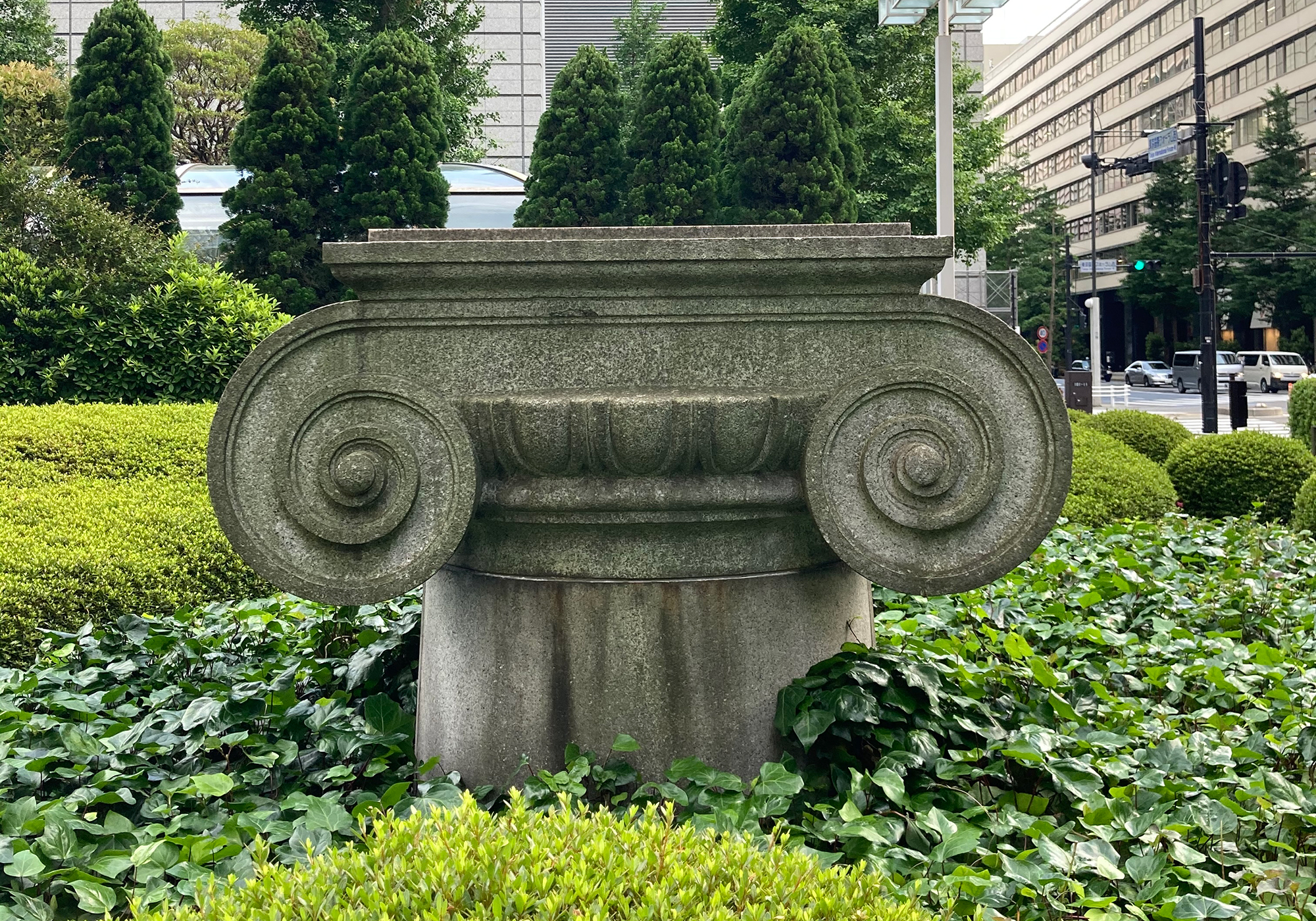 東京・丸の内で見つけた、古代ギリシャの断片。写真と文：長谷川 香 (建築史家) #2