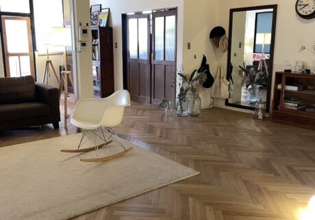 台所も風呂もない、3階建てのビルを買う。壮絶で孤独なDIYの物語のはじまり。写真と文：ねむようこ (漫画家) #1