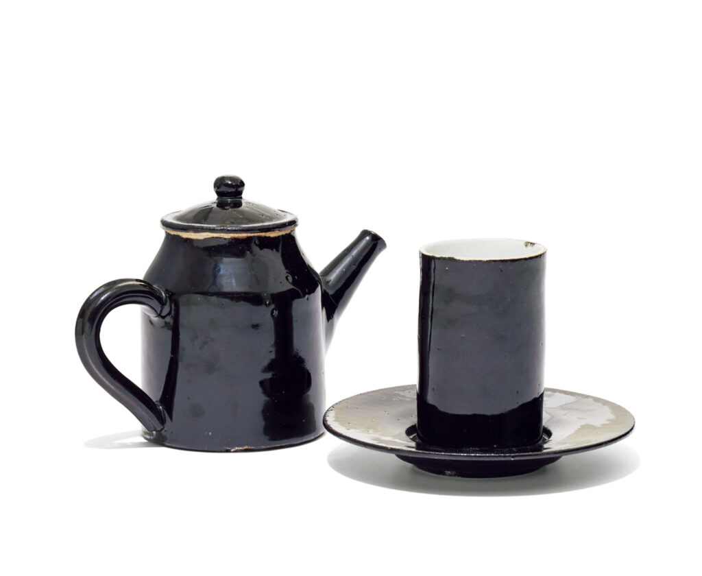 雑音のない端正なデザインで、朝のコーヒーを。作家の愛を感じる、コーヒー道具。