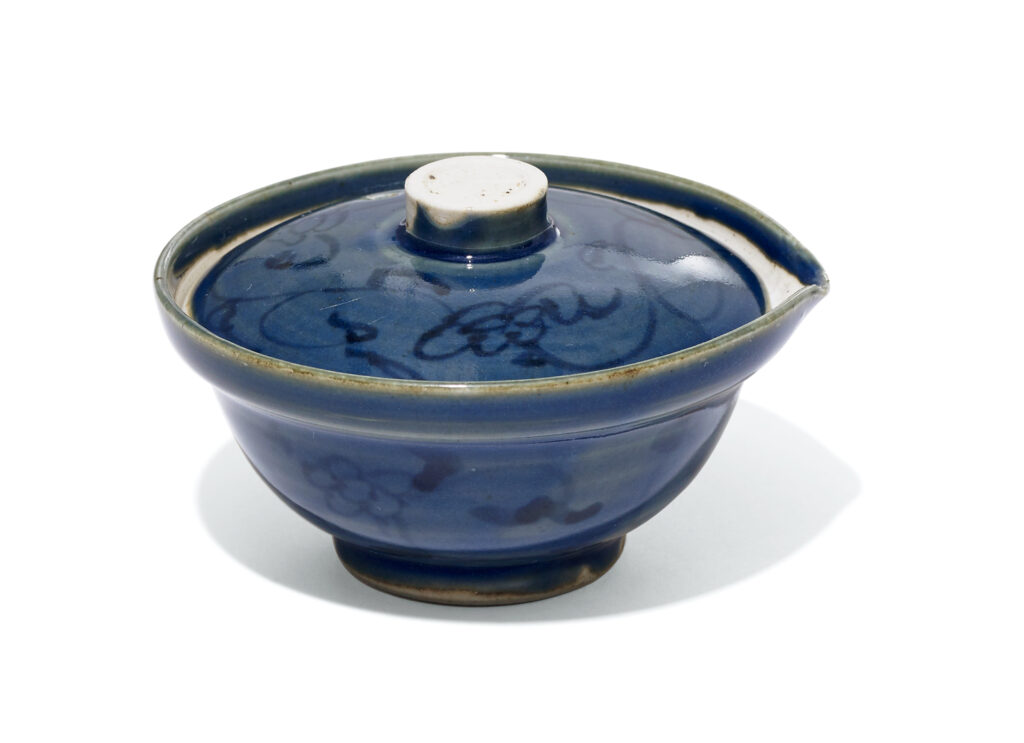 手仕事の茶器で淹れる一煎が、日々の活力に。作家の愛を感じる、日本茶の道具。