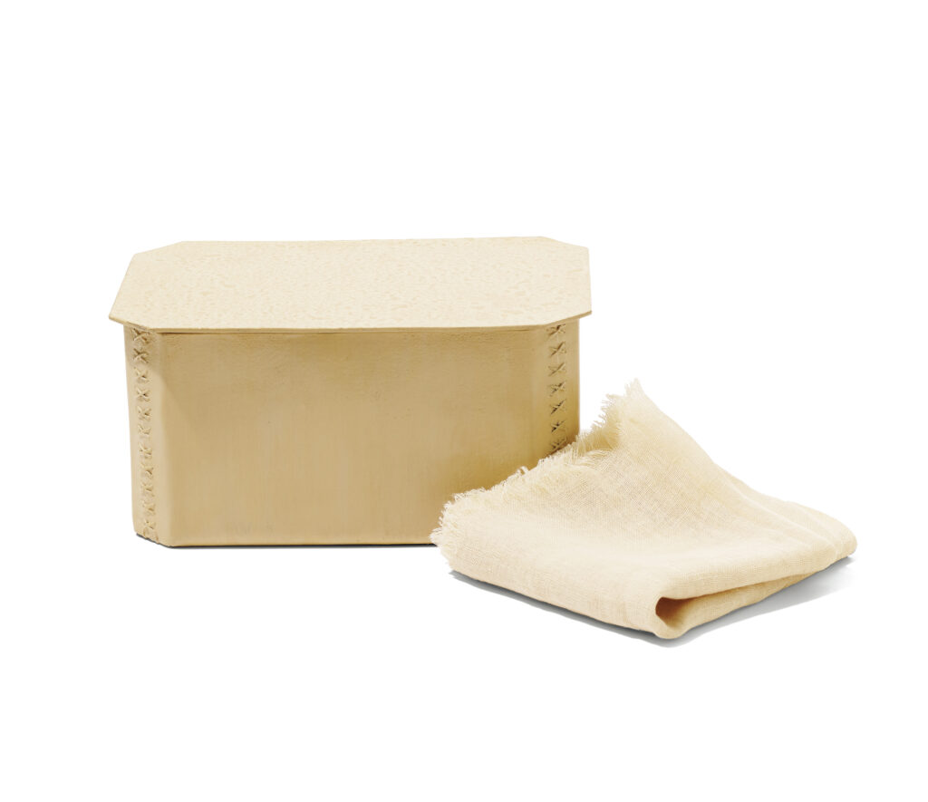 手仕事の茶器で淹れる一煎が、日々の活力に。作家の愛を感じる、日本茶の道具。