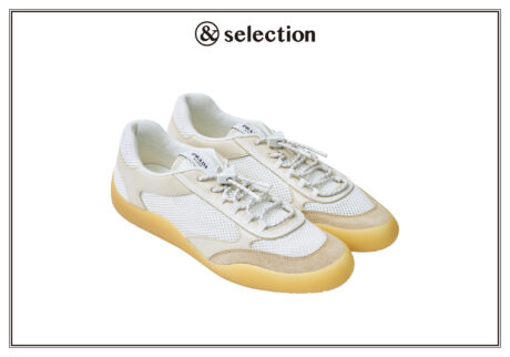 スポーティに履きこなしたい、軽量で柔軟性に優れた〈プラダ〉のスニーカー。