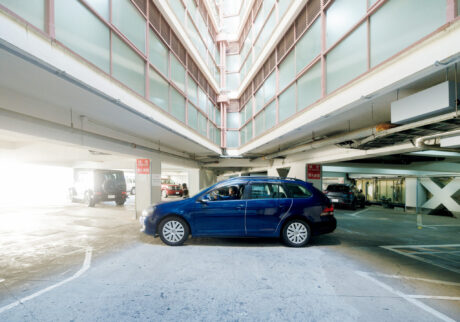 【私とクルマ。】ちょっと地味、だから落ち着く。 MIYA KOTERA × VOLKSWAGEN GOLF VARIANT