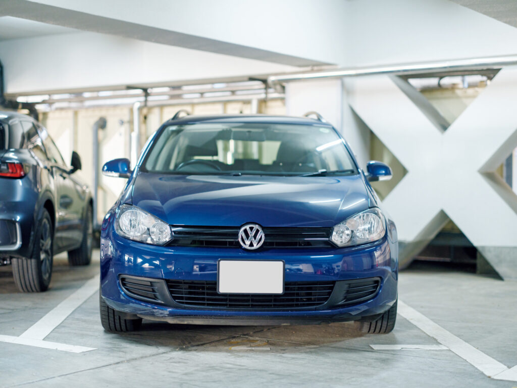 【私とクルマ。】ちょっと地味、だから落ち着く。 MIYA KOTERA × VOLKSWAGEN GOLF VARIANT