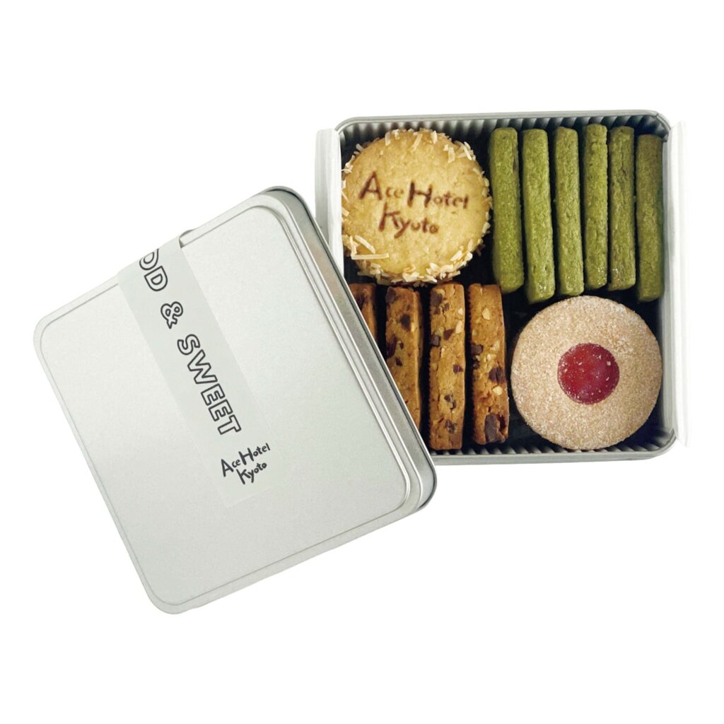 4.『エースホテル京都』の オリジナルクッキー缶詰め合わせお土産にもぴったり。京都の最新おやつガイド。