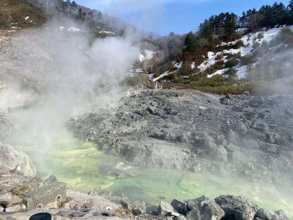 思いつき、ひとり旅。私の春を始めるために、秋田を歩く。 写真と文:祷キララ (女優) #1 思いつき、ひとり旅。私の春を始めるために、秋田を歩く。 写真と文:祷キララ (女優) #1