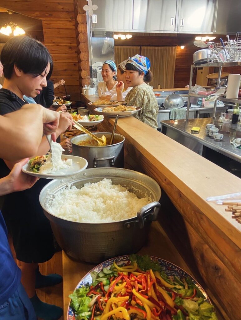 長野の山奥で、土を蹴る。私を踊る。思いつき、ひとり旅3。写真と文：祷 キララ (女優) #3