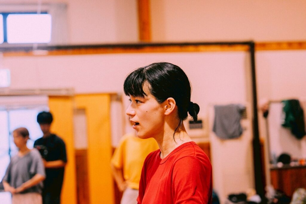 長野の山奥で、土を蹴る。私を踊る。思いつき、ひとり旅3。写真と文：祷 キララ (女優) #3 | photo : Takeshi Hirabayashi