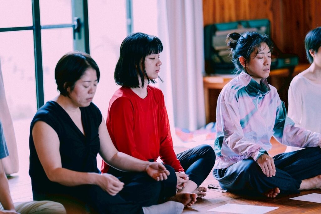 長野の山奥で、土を蹴る。私を踊る。思いつき、ひとり旅3。写真と文：祷 キララ (女優) #3 | photo : Takeshi Hirabayashi