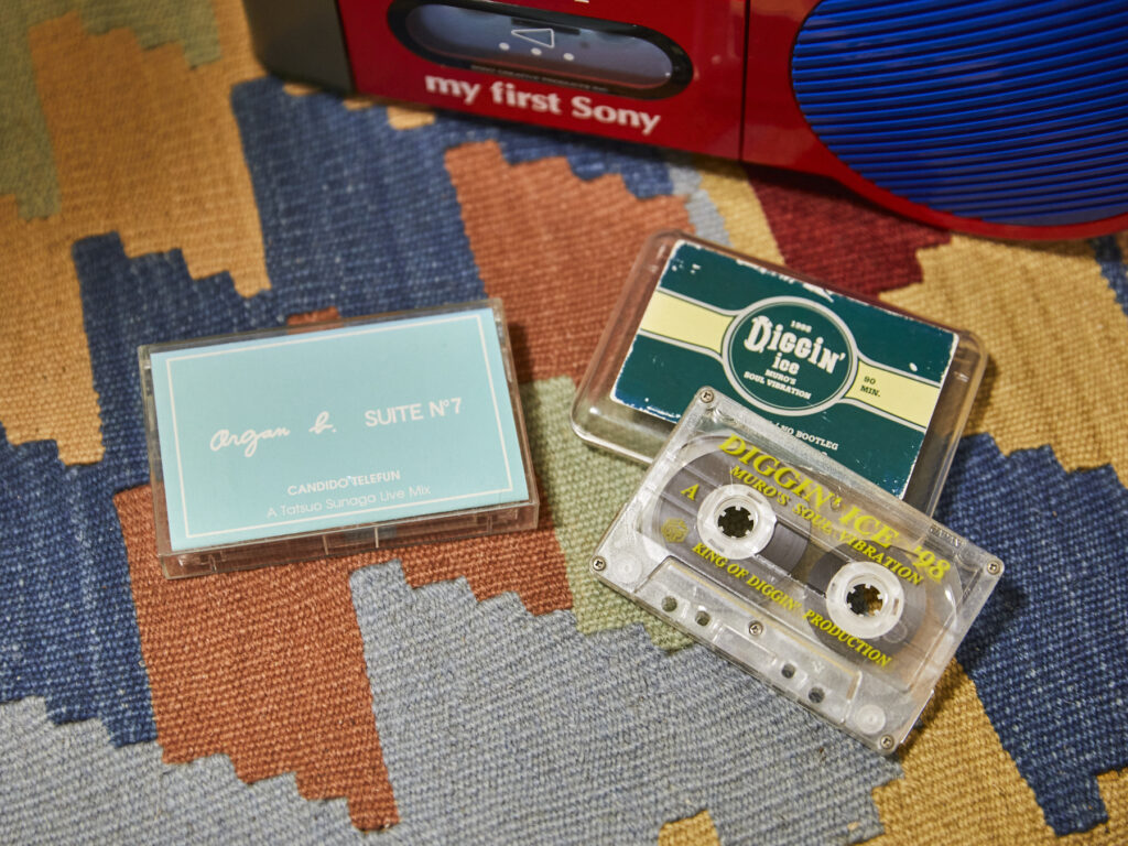 気づけば20台。部屋のアクセントになるラジカセ。写真と文：山口 明 (フォトグラファー) #3