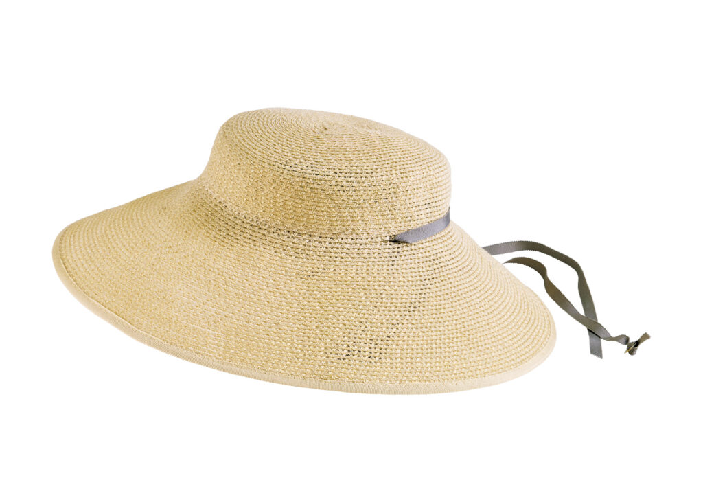 CHISAKI hat