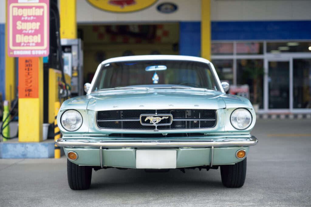 私とクルマ。大変な体験も、幸せな経験。 MARINA KAMIHARA × FORD MUSTANG