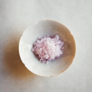 平等院に寄せた「藤氷」。【〈御菓子丸〉が一皿で表す、京都、寺社仏閣の風景 vol.25】
