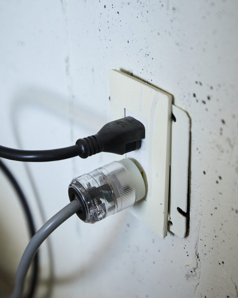 部屋の主役は、〈タンノイ〉のビンテージスピーカー。憧れの大型オーディオセット。山口 明 (フォトグラファー) #2