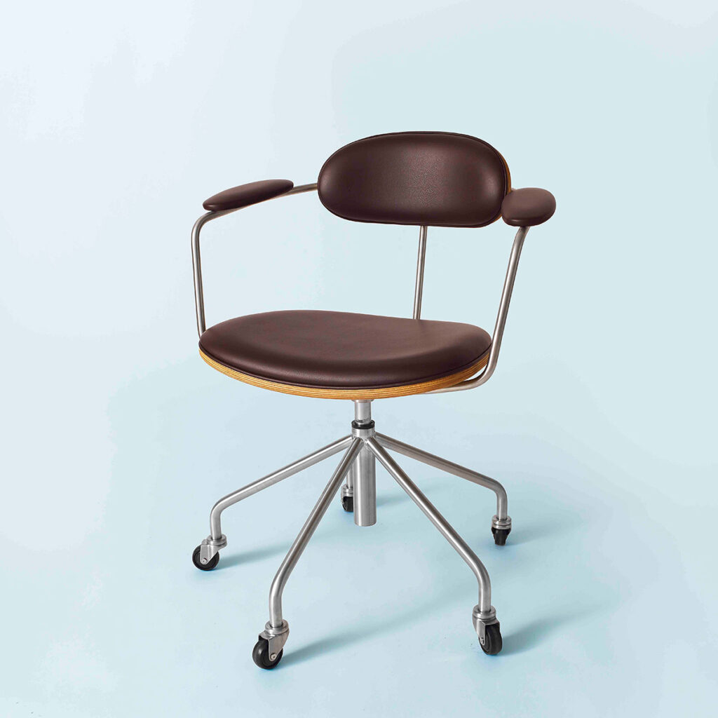 2.CH621 Swivel Chair _ Carl Hansen & Søn