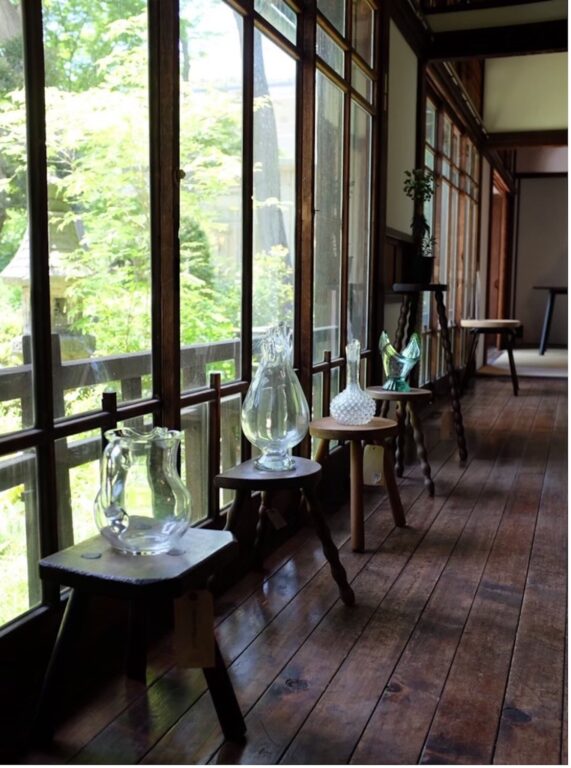 ヨーロッパのヴィンテージアイテムが集結。5月3日と4日に東京・世田谷の歴史的建築『蒼梧記念館』で「House of Lens 2026」が開催。
