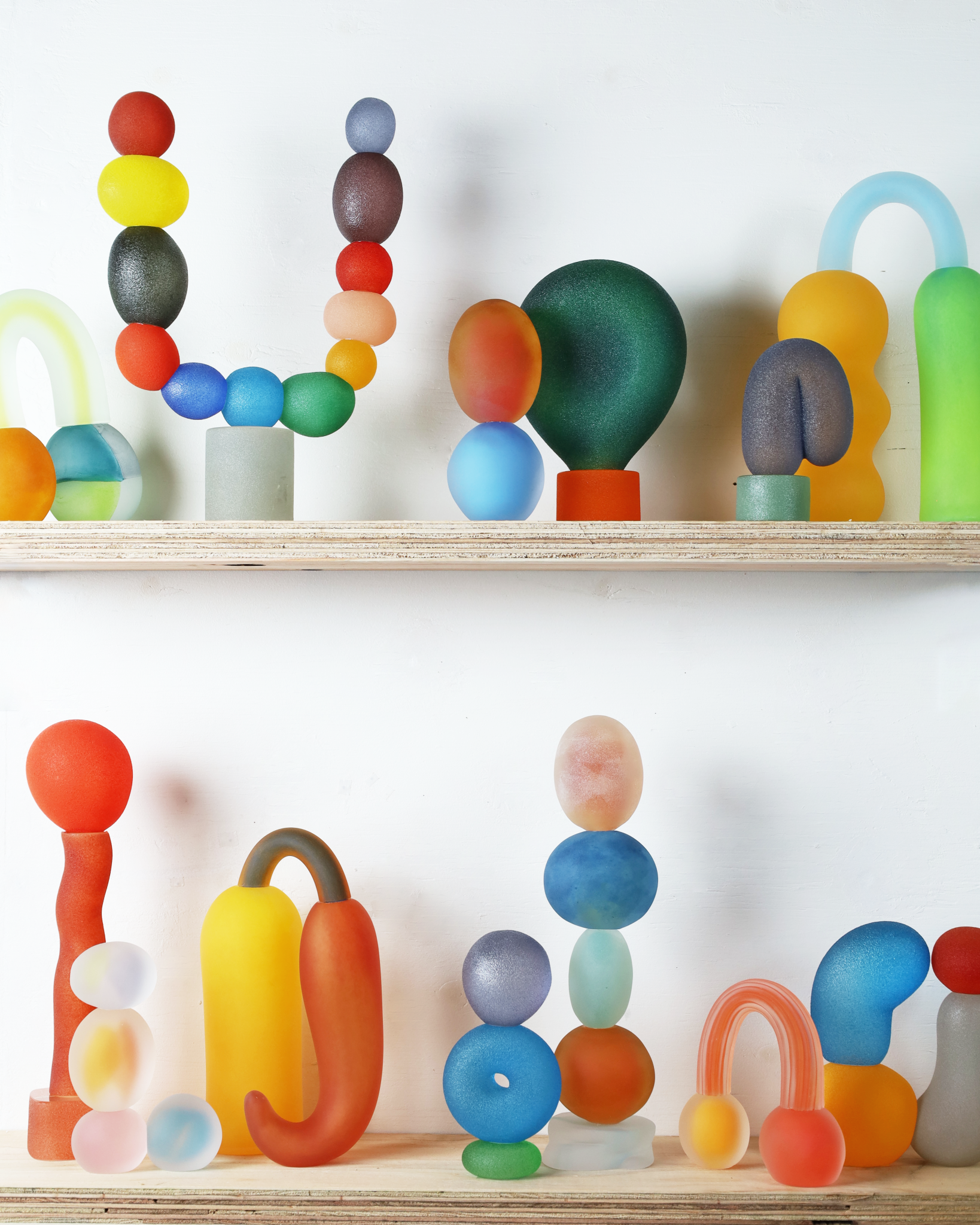 ガラス作家・高橋漠の個展「Grown Objects」が東京・千駄ヶ谷の『Playmountain』で5月16日より開催。