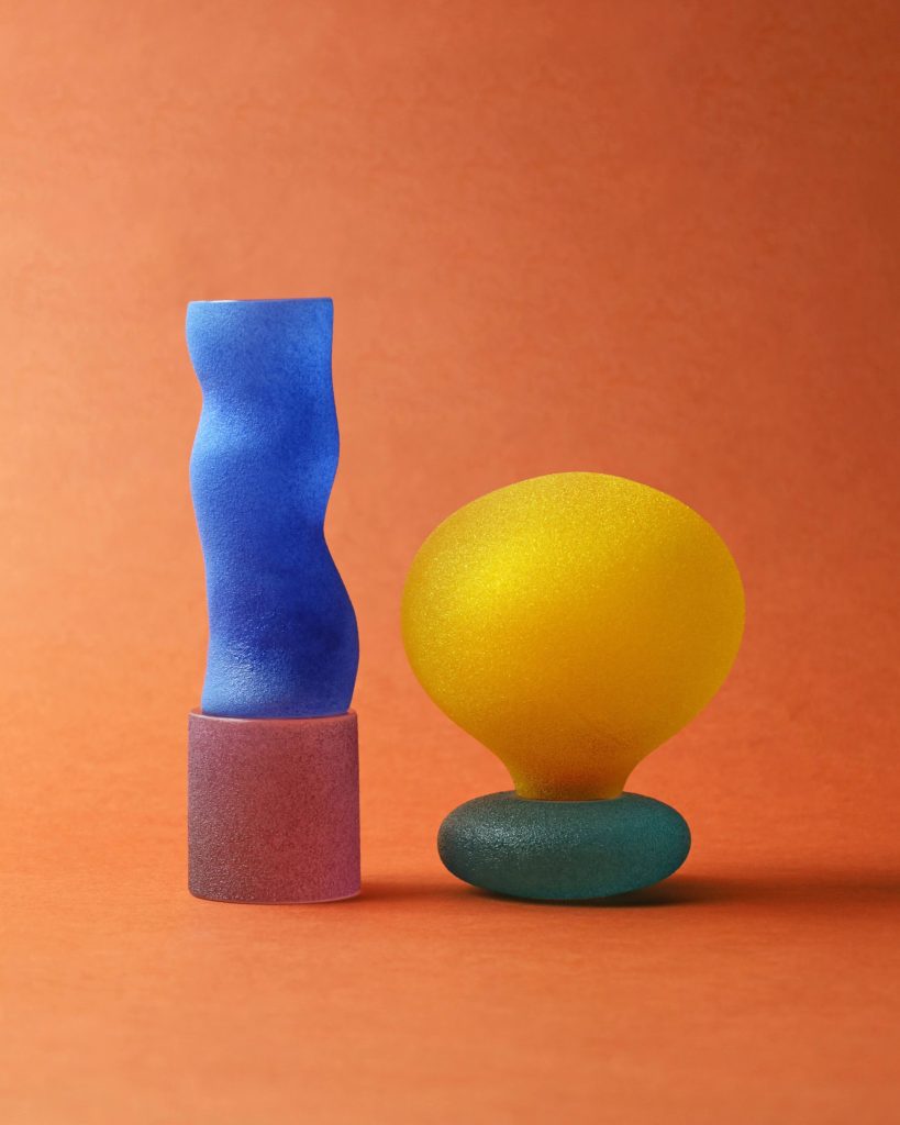 ガラス作家・高橋漠の個展「Grown Objects」が東京・千駄ヶ谷の『Playmountain』で5月16日より開催。 ガラス作家・高橋漠の個展「Grown Objects」が東京・千駄ヶ谷の『Playmountain』で5月16日より開催。