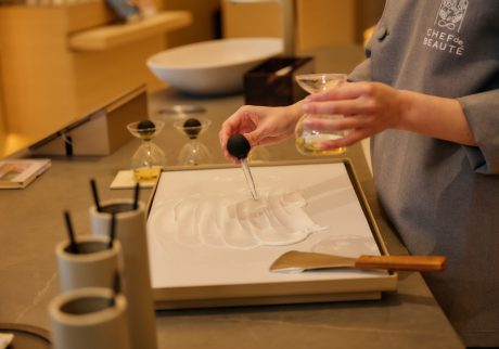好みの香りとテクスチャーを選んで、自分だけのハンドクリームを”仕立てる”。『CHEF de BEAUTÉ kyoto』が京都にオープン。