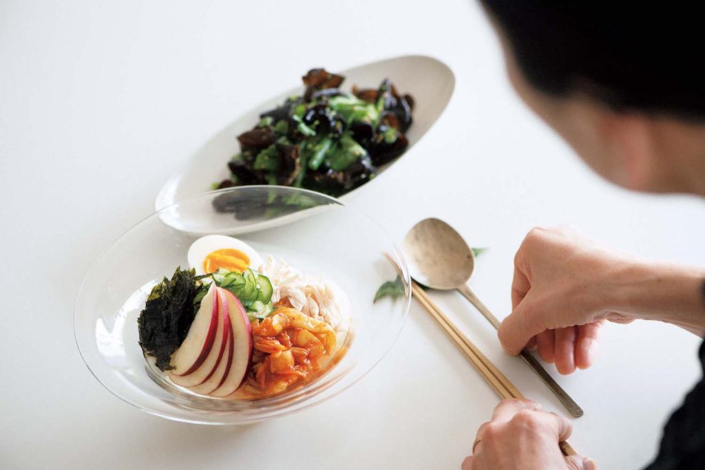 蒸した日に、涼やかな料理とデザート。渡辺有子の料理教室3年目6月