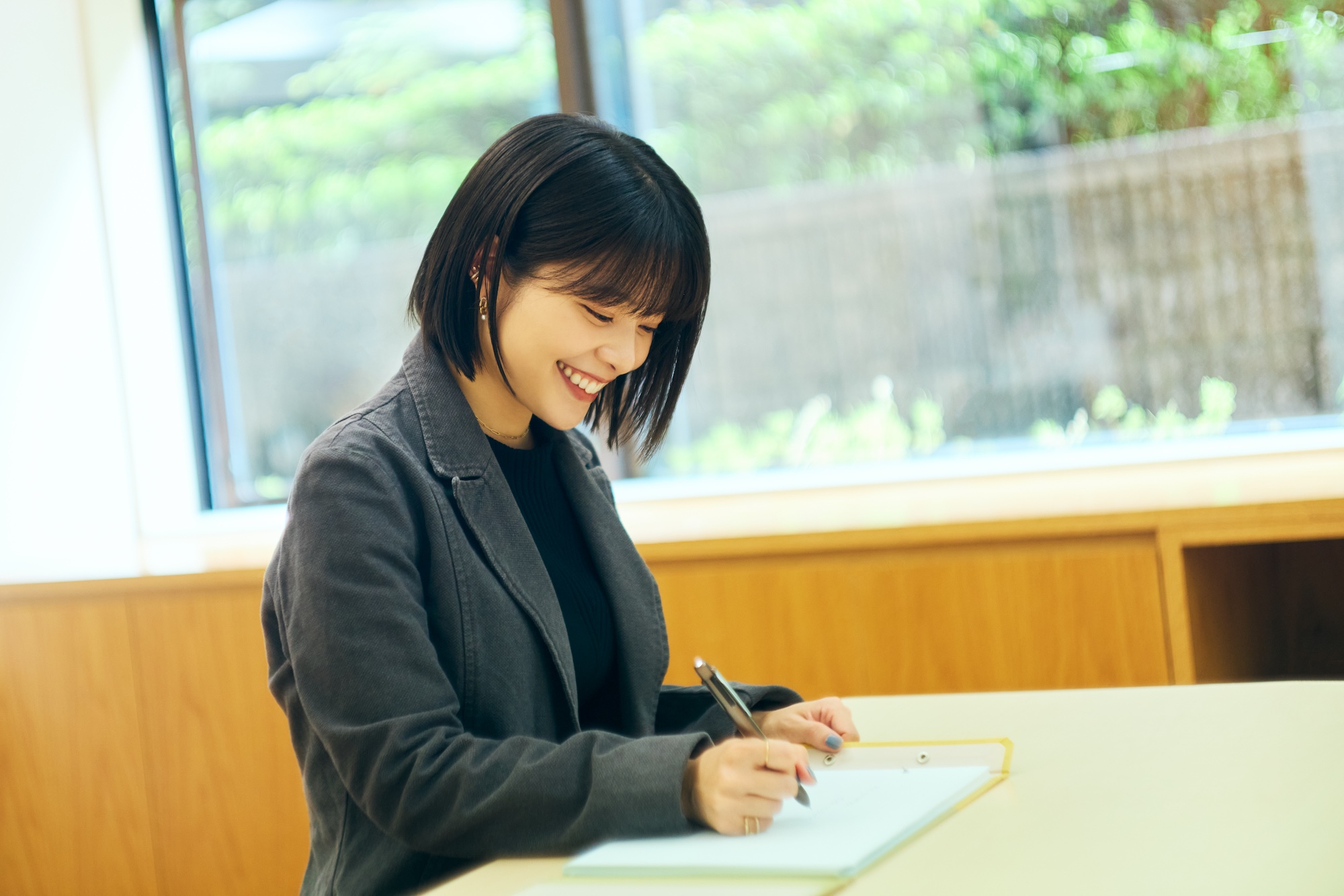 「“ただ生きている”という姿を映せたことは、人間らしくていいなって」。俳優・岸井ゆきのさんが語る、映画『シンシン アンド ザ マウス／SINSIN AND THE MOUSE』のこと。