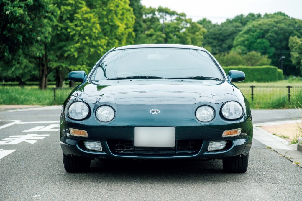 私とクルマ。愛車の勇姿をカメラにおさめて。NATSUKO NEGISHI × TOYOTA CELICA ST202