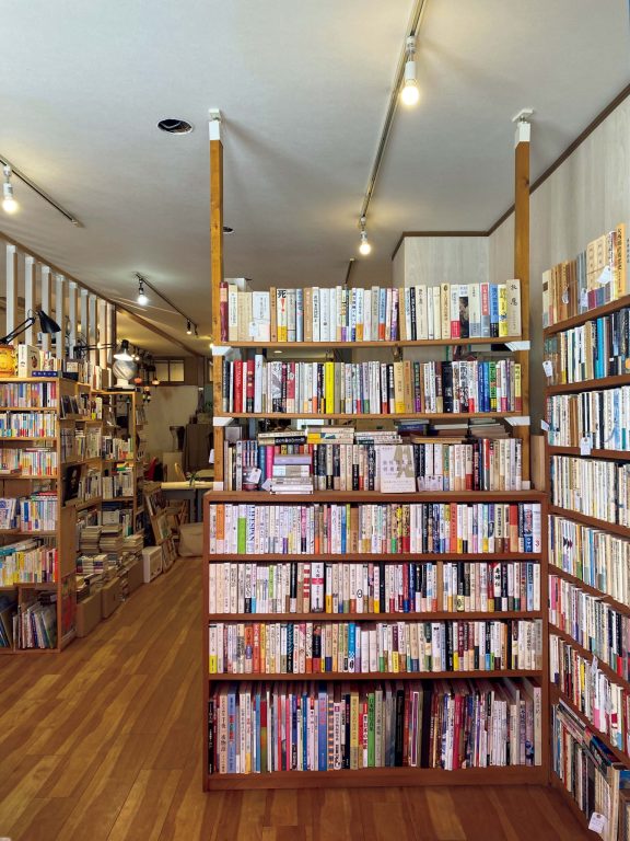 『古本屋ブックスパーチ』店内 『古本屋ブックスパーチ』店内