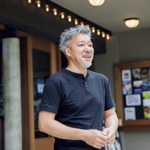 カフェ、シアター、シェアハウス。3階建ての「住める」映画館。埼玉・大宮『OttO』。