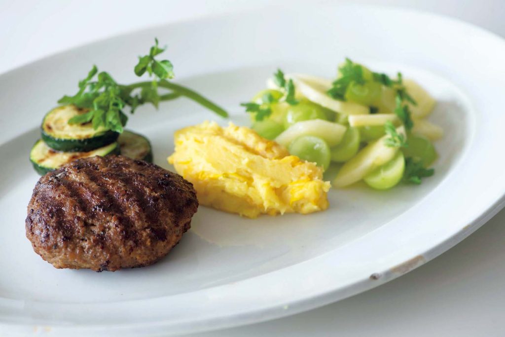 グリル料理と秋色のサイドメニュー。渡辺有子の料理教室3年目8月