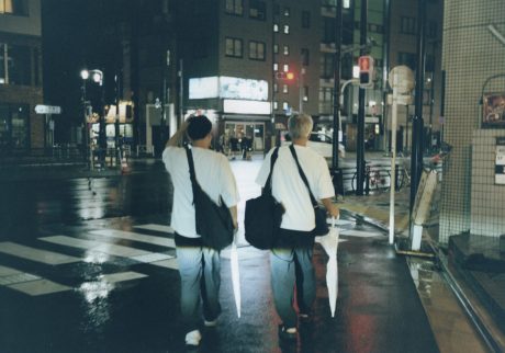 先輩と横浪さん 写真家のElaine Lam（リン・イーリン）の写真 | 先輩と横浪さん