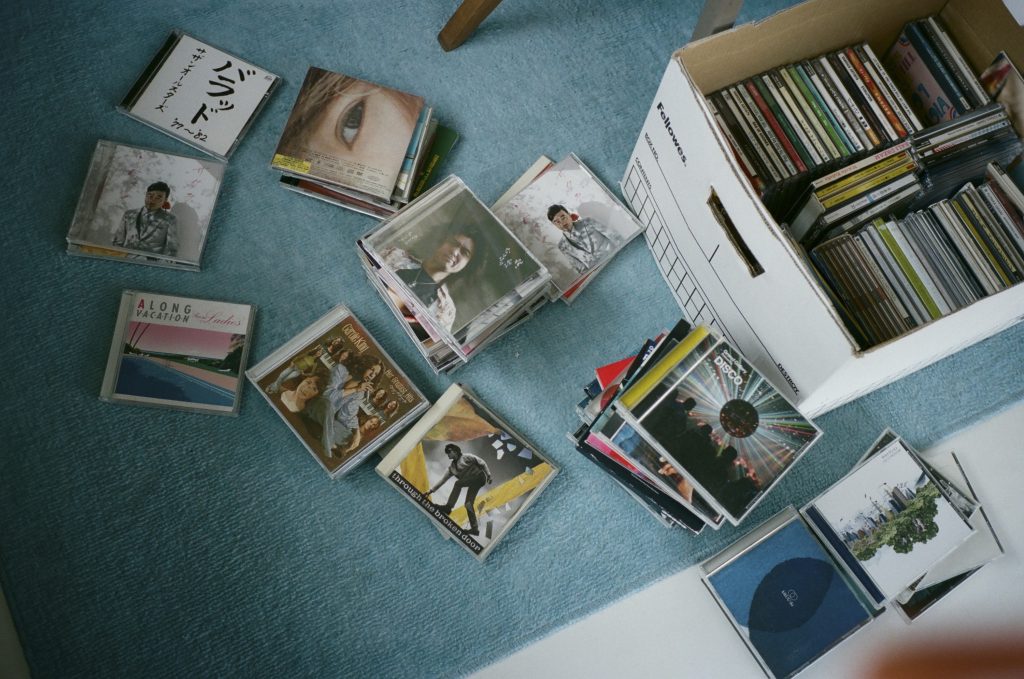 今月の写真家、今日の一枚。Elaine Lam vol.23_事務所のBGM