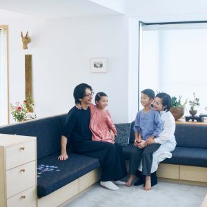 建築家に委ねて見つけた〝普通〞の暮らし。写真家・小川真輝さんの居心地のいい部屋のつくり方。