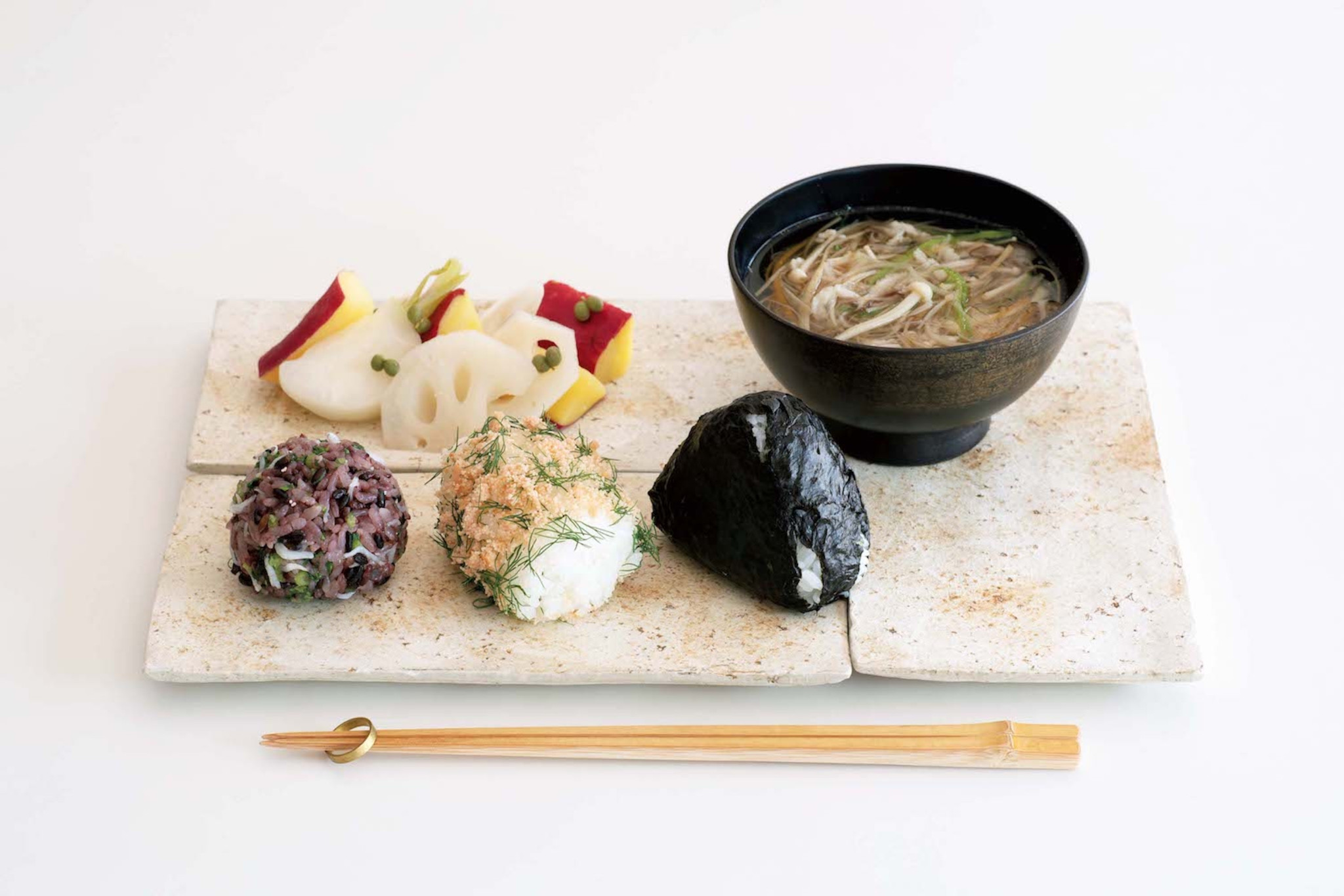 新米の季節においしいおむすびを。渡辺有子の料理教室3年目10月