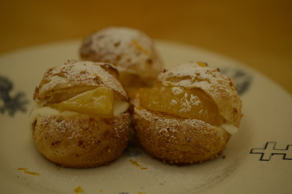エルダーフラワーと八朔のシュークリーム