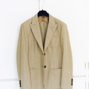 ＜Max Mara＞のテーラードジャケット。 | 卓越した手仕事から生まれる至極のジャケットとスーツが揃う〈マックスマーラ〉の「サルトリアーレ」から。カシミヤを贅沢に用い、メンズのテーラリングを女性の体に馴染むよう再構築した一着。ジャケット￥671,000（マックスマーラ／マックスマーラ ジャパン 0120‒030‒535）