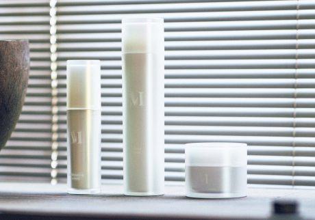 ＜ミキモト ビューティー＞ミキモト イルミネーティング セラム　ミキモト エッセンス ローション　ミキモト リニューイング クリーム