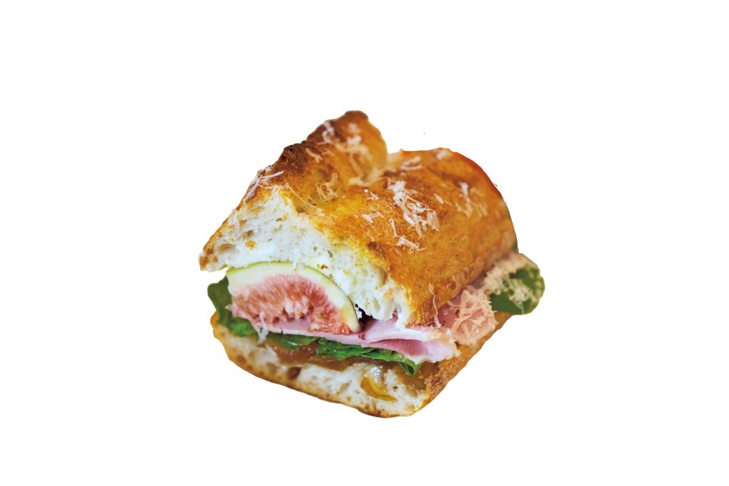 ソウルのカフェ「dopy（도피／ドピ）」リコッタチーズとイチジクとハムののサンドイッチ | リコッタチーズとイチジクとハムのサンドイッチ12,000Ｗ。季節によって、具材が変わる。