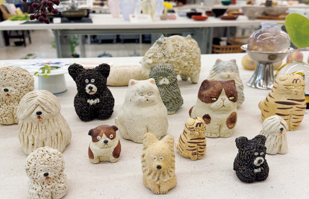 collect store 생활수집 動物モチーフの陶器作品 | 動物モチーフの陶器作品は滋賀県信楽の幸生窯で前川幸市が手がけたもの。